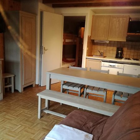 לה קלוסאז Location D'Appartements - La Residence מראה חיצוני תמונה